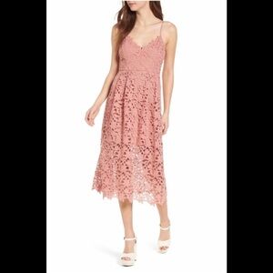 ASTR THE LABEL LACE MIDI DRESS NWT